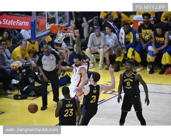 拉梅洛挡拆针对内线错位 提升队友空位三分