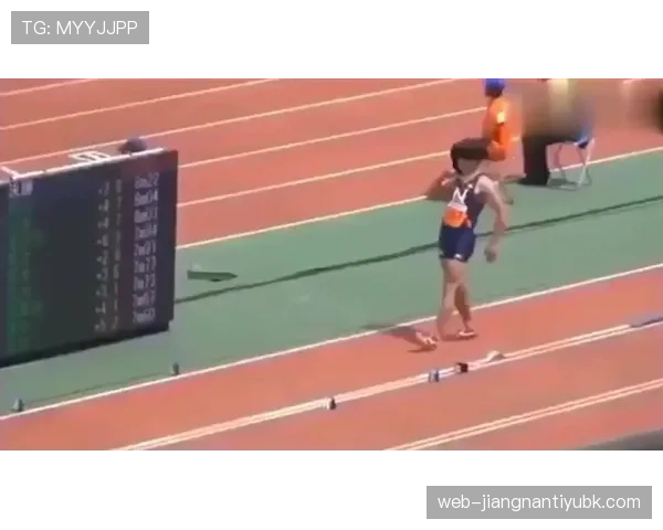 抱人到底算不算犯规？规则如何界定合理对抗与非法拦截