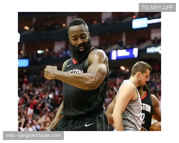 德罗赞中距离突破效率优于哈登，成为球队关键得分点