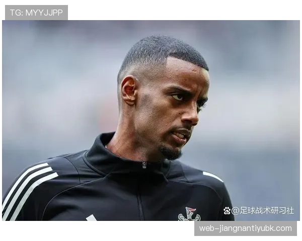 伊萨克与姆巴佩：战术角色差异如何影响各自的上限潜力？